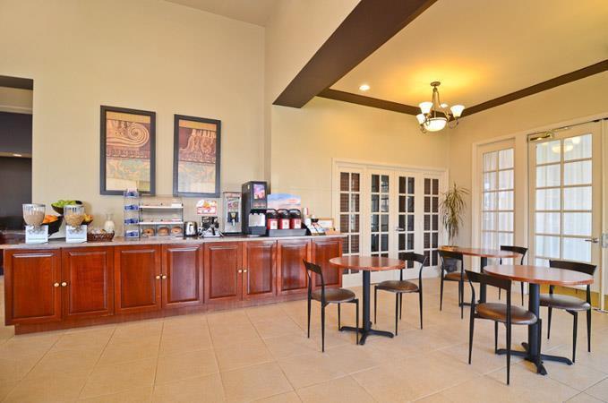 University Park Inn & Suites Davis Extérieur photo